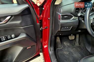 Внедорожник / Кроссовер Mazda CX-5 2018 в 