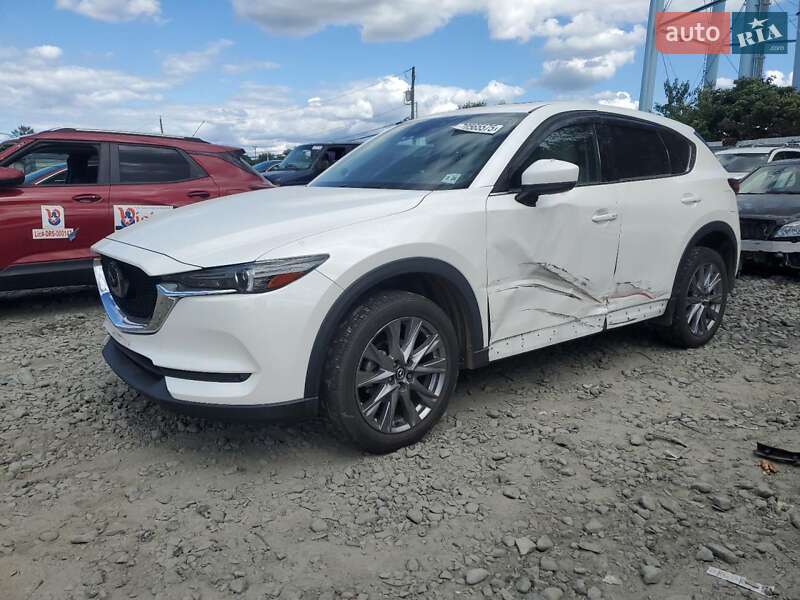 Внедорожник / Кроссовер Mazda CX-5 2021 в Киеве