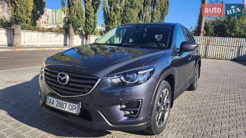 Позашляховик / Кросовер Mazda CX-5 2015 в 