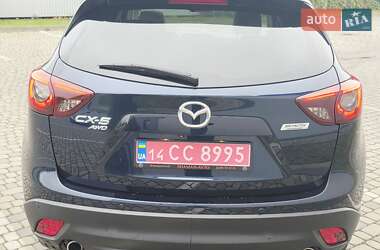 Позашляховик / Кросовер Mazda CX-5 2017 в 