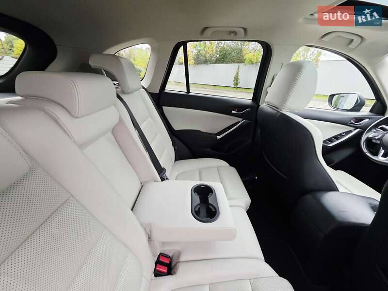 Внедорожник / Кроссовер Mazda CX-5 2017 в Ивано-Франковске