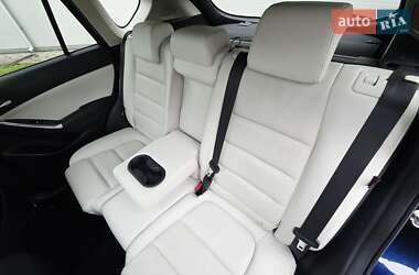 Позашляховик / Кросовер Mazda CX-5 2017 в 