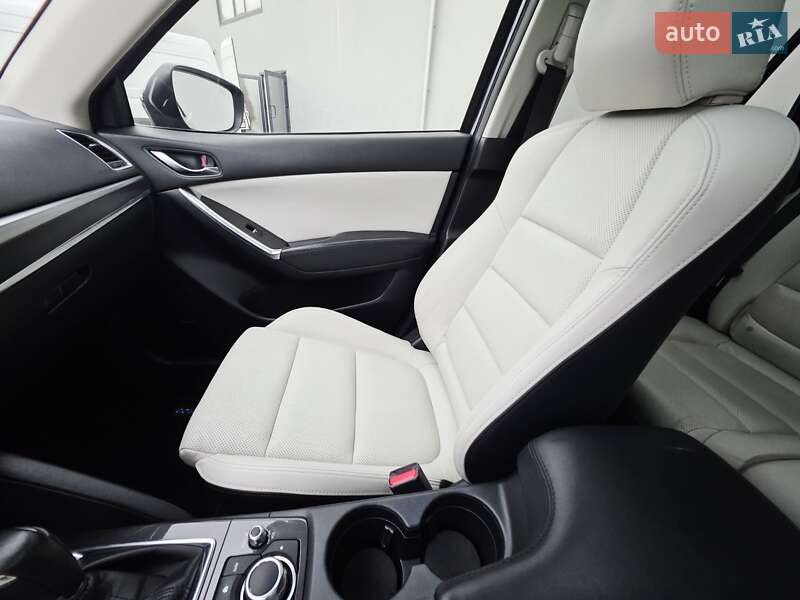 Внедорожник / Кроссовер Mazda CX-5 2017 в Ивано-Франковске