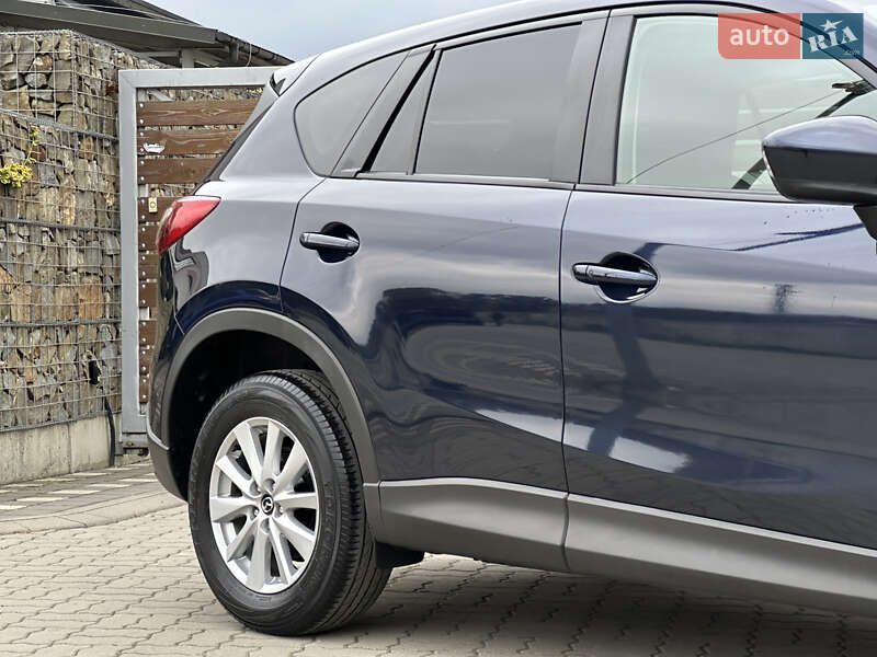 Внедорожник / Кроссовер Mazda CX-5 2015 в Стрые