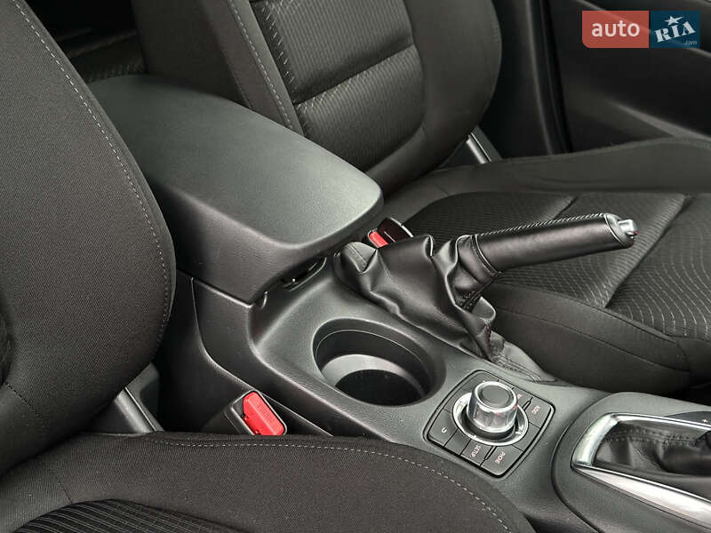 Внедорожник / Кроссовер Mazda CX-5 2015 в Стрые