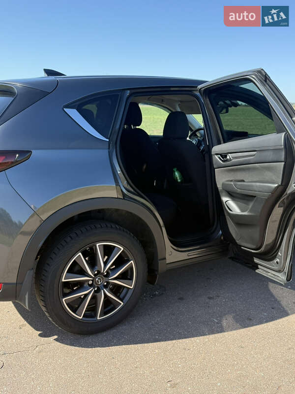 Внедорожник / Кроссовер Mazda CX-5 2018 в Чернигове