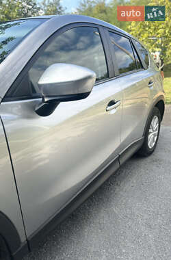 Позашляховик / Кросовер Mazda CX-5 2012 в 