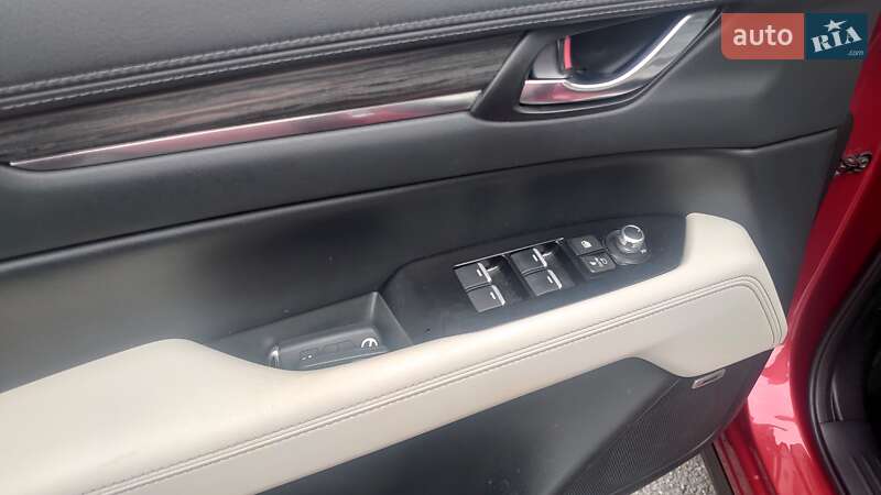 Позашляховик / Кросовер Mazda CX-5 2017 в Дніпрі