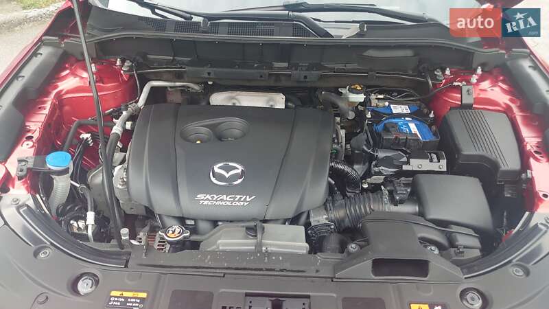 Позашляховик / Кросовер Mazda CX-5 2017 в Дніпрі