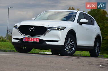Внедорожник / Кроссовер Mazda CX-5 2018 в 