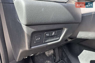 Внедорожник / Кроссовер Mazda CX-5 2023 в 