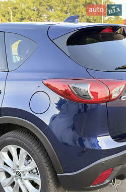 Внедорожник / Кроссовер Mazda CX-5 2013 в 