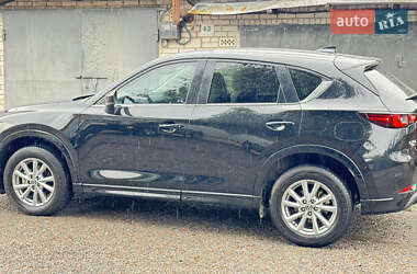 Внедорожник / Кроссовер Mazda CX-5 2023 в 