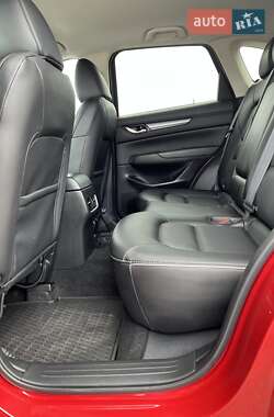Позашляховик / Кросовер Mazda CX-5 2024 в 