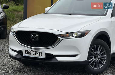 Позашляховик / Кросовер Mazda CX-5 2020 в 