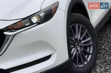 Позашляховик / Кросовер Mazda CX-5 2020 в 