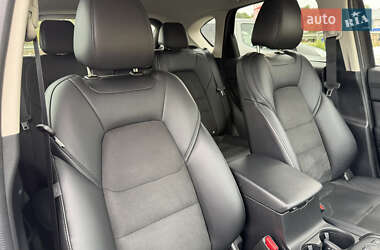 Позашляховик / Кросовер Mazda CX-5 2020 в 