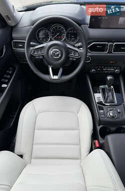 Внедорожник / Кроссовер Mazda CX-5 2024 в 