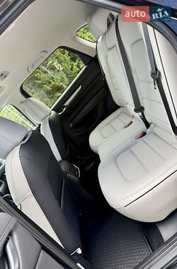 Внедорожник / Кроссовер Mazda CX-5 2024 в 