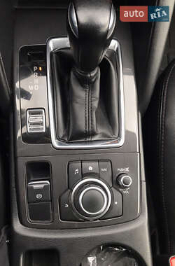 Позашляховик / Кросовер Mazda CX-5 2015 в 