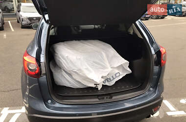 Позашляховик / Кросовер Mazda CX-5 2015 в 
