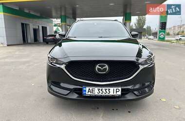 Позашляховик / Кросовер Mazda CX-5 2019 в 