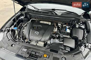 Позашляховик / Кросовер Mazda CX-5 2019 в 