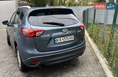 Позашляховик / Кросовер Mazda CX-5 2014 в 