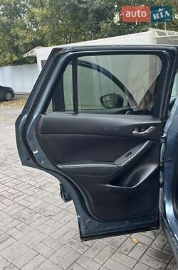 Позашляховик / Кросовер Mazda CX-5 2014 в 