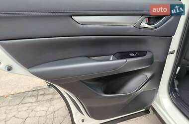 Позашляховик / Кросовер Mazda CX-5 2021 в 