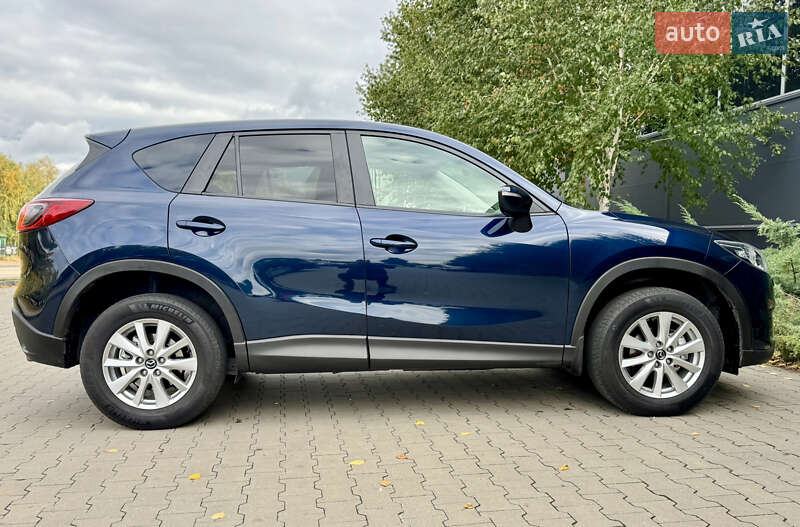 Позашляховик / Кросовер Mazda CX-5 2016 в Києві