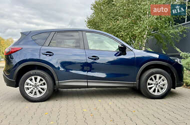 Позашляховик / Кросовер Mazda CX-5 2016 в 