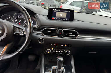 Внедорожник / Кроссовер Mazda CX-5 2017 в 