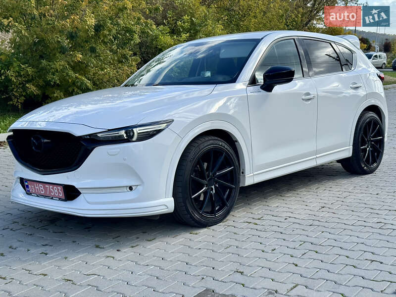 Внедорожник / Кроссовер Mazda CX-5 2018 в Черновцах