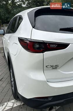 Внедорожник / Кроссовер Mazda CX-5 2022 в 