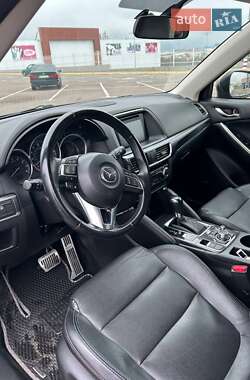 Позашляховик / Кросовер Mazda CX-5 2016 в 