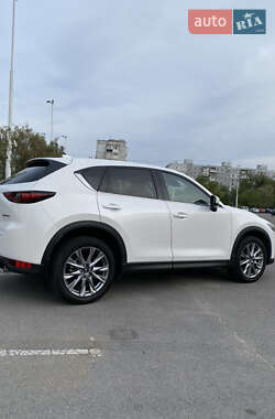 Внедорожник / Кроссовер Mazda CX-5 2021 в 