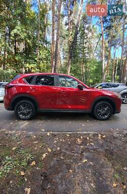 Позашляховик / Кросовер Mazda CX-5 2019 в 