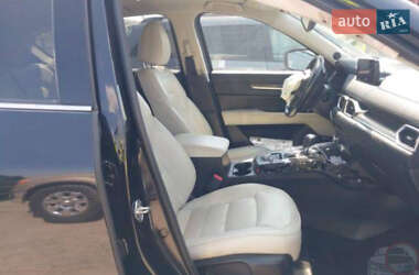 Позашляховик / Кросовер Mazda CX-5 2022 в 
