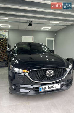 Внедорожник / Кроссовер Mazda CX-5 2018 в 