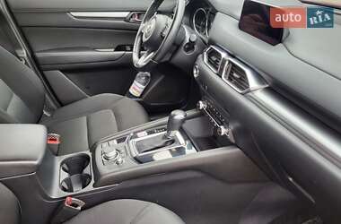 Позашляховик / Кросовер Mazda CX-5 2019 в 