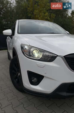 Позашляховик / Кросовер Mazda CX-5 2013 в 