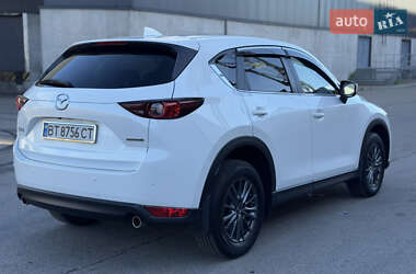 Позашляховик / Кросовер Mazda CX-5 2021 в 