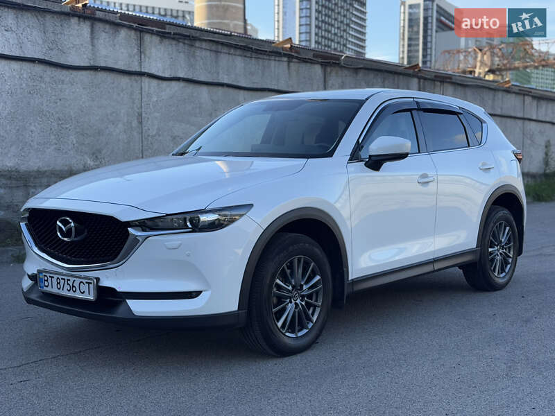 Позашляховик / Кросовер Mazda CX-5 2021 в 