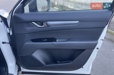 Позашляховик / Кросовер Mazda CX-5 2021 в 