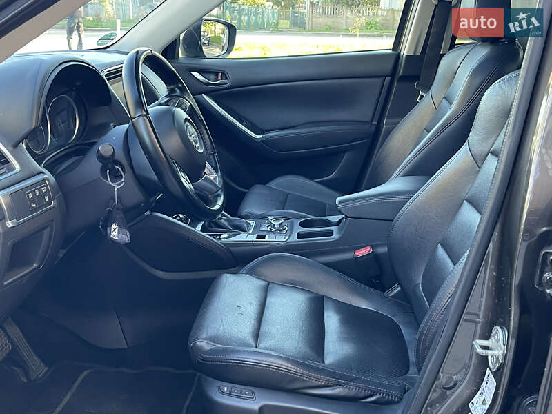 Позашляховик / Кросовер Mazda CX-5 2015 в Дубні