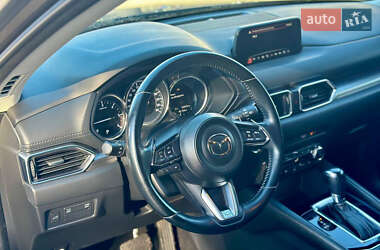 Внедорожник / Кроссовер Mazda CX-5 2018 в 