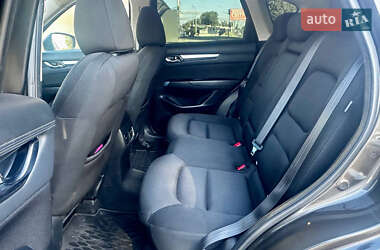 Внедорожник / Кроссовер Mazda CX-5 2018 в 