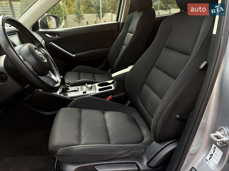 Позашляховик / Кросовер Mazda CX-5 2015 в Рівному