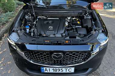 Внедорожник / Кроссовер Mazda CX-5 2023 в 